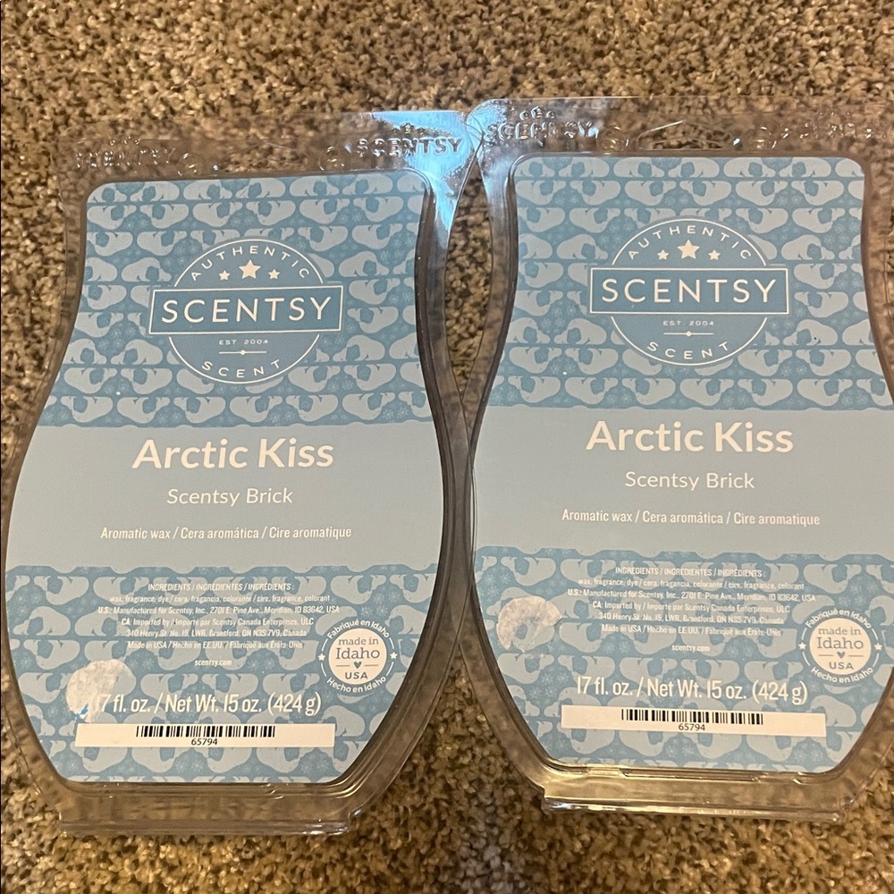 Scentsy Arctic Kiss Wax Brick - Cool Blue